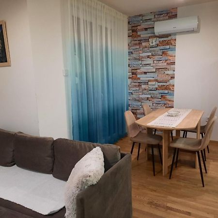 Lux Advent Apartment Subotica Extérieur photo